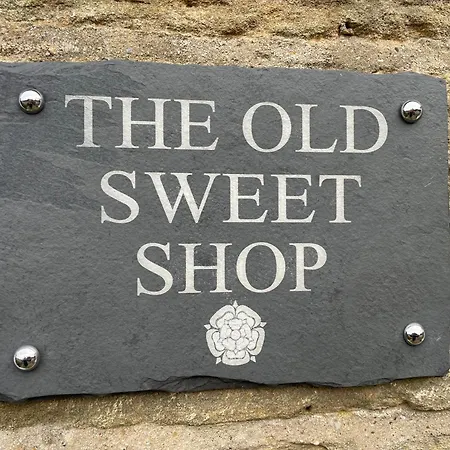 The Old Sweet Shop 別荘